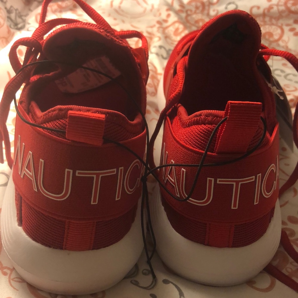 Shoes - Picture 3 of 7